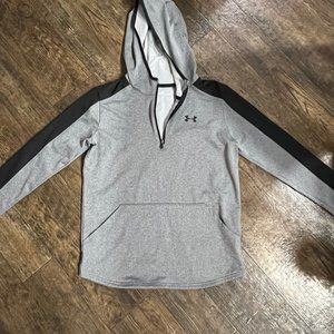 Under Armour Youth Boy Large Pullover Hoodie, Grey & Black, Great Condition